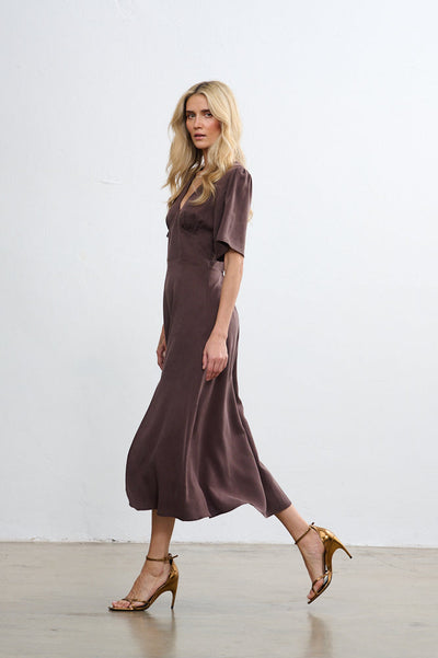 Vestido canela picante