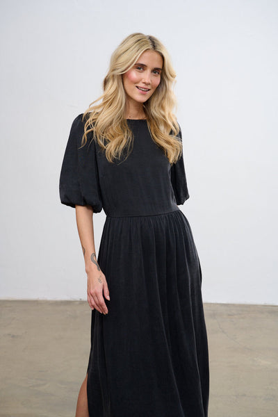 vestido orquídea negro