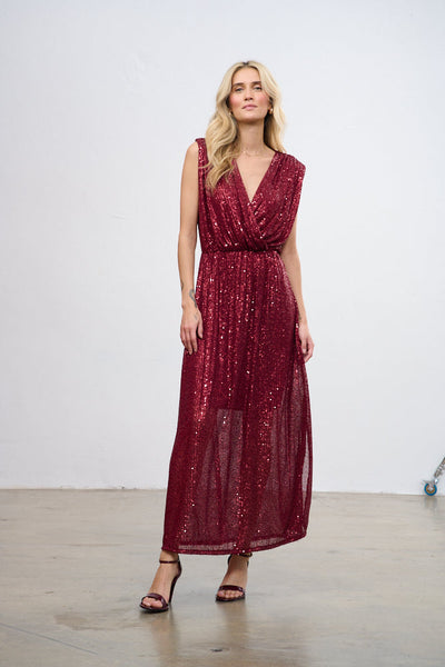 Vestido largo de lentejuelas con brillo escarlata