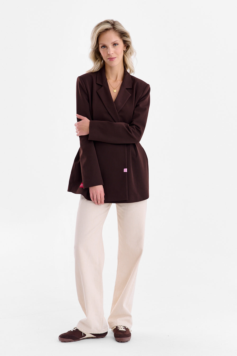 Chaqueta ajustada musa marrón