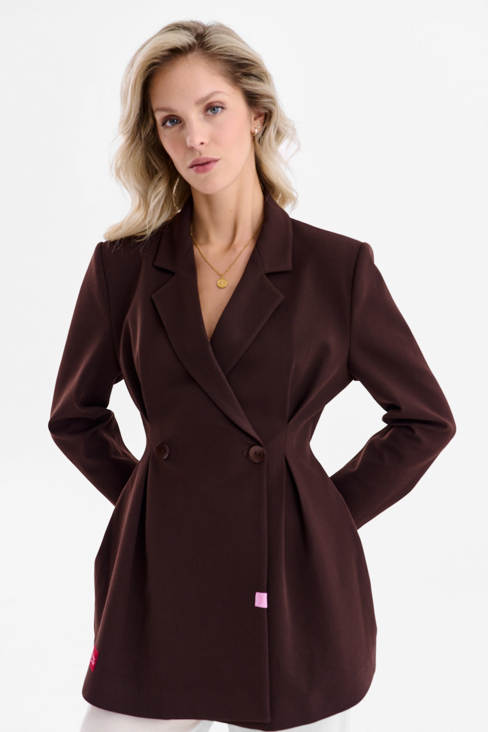 Chaqueta ajustada musa marrón