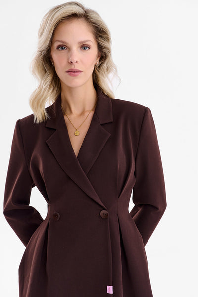 Chaqueta ajustada musa marrón